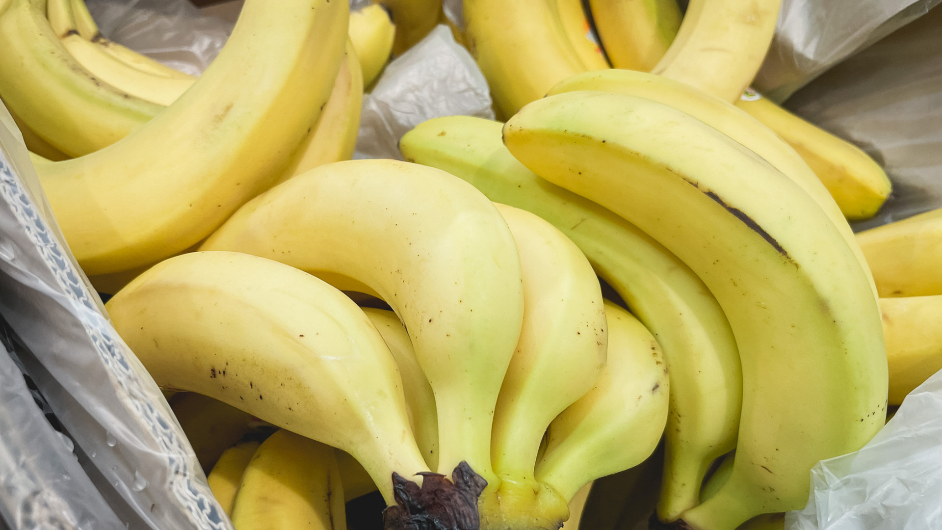 Бананы стоят в Волгограде почти 102 рубля