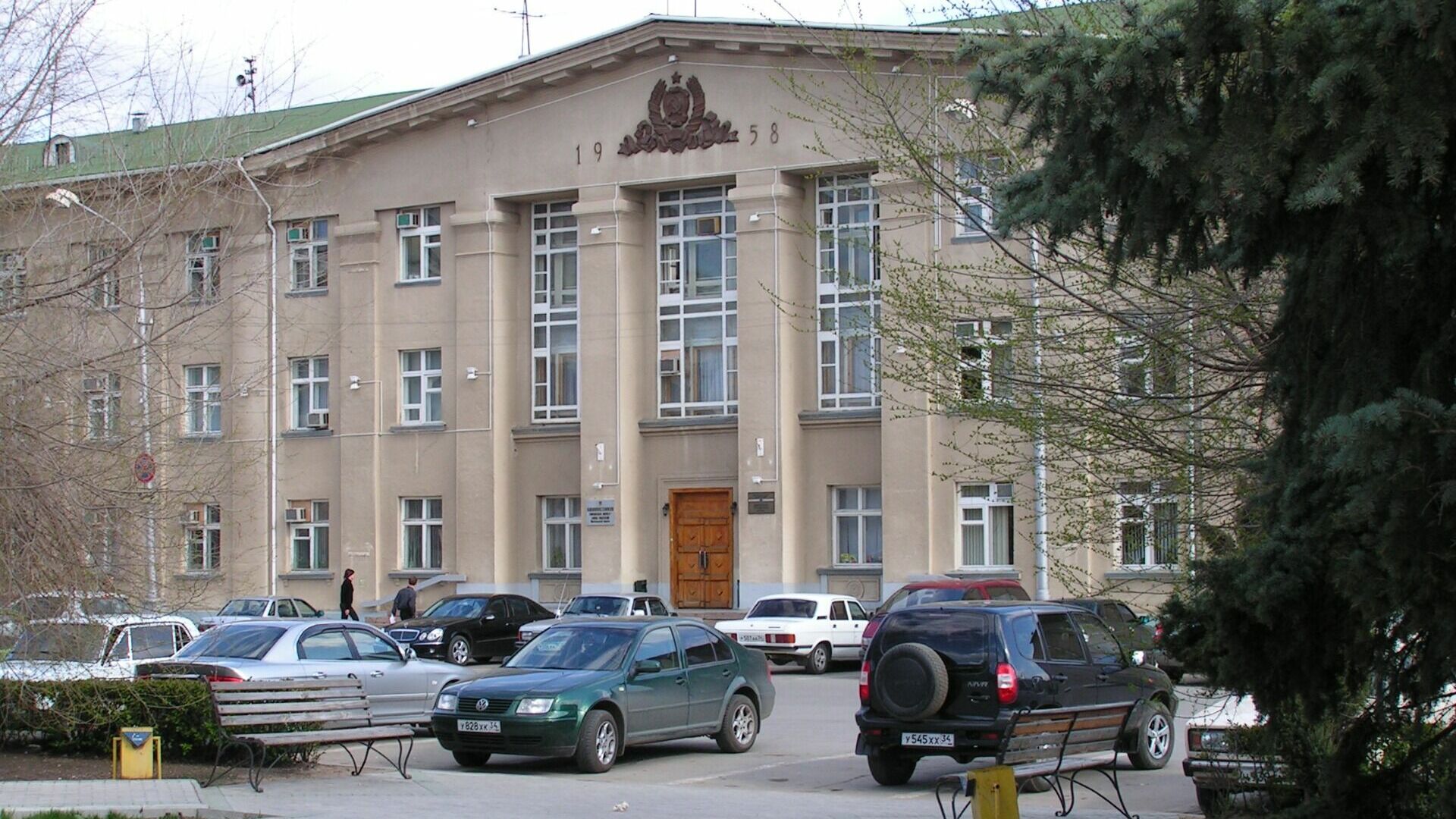 Доходы депутатов и чиновников стали секретной темой в Волжском.