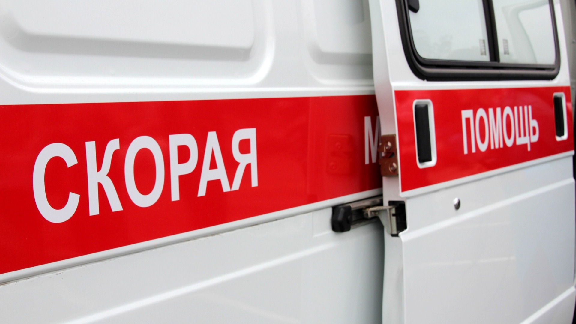 Сбивший ребенка водитель бросил машину в Волгограде